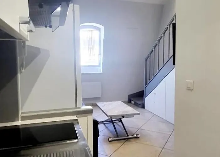 Chateauneuf Jardin Bioves 멍똥